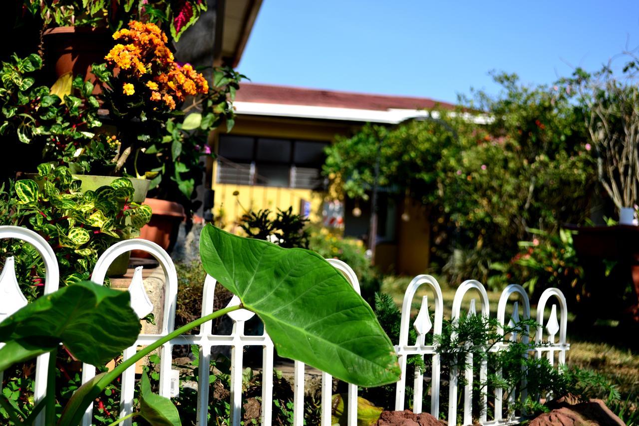 Hotel Casa Aura Cartago Exterior photo